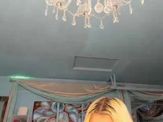 Adrianna777  live sex cam
