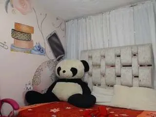 Emmasweet1  live sex cam