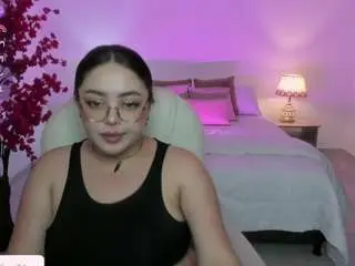 Emmy-walker  live sex cam