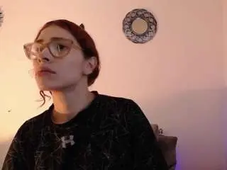 Katyvan  live sex cam