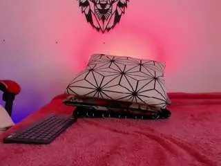 Katyvan  live sex cam