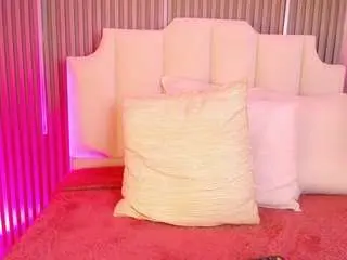 Katyvan  live sex cam