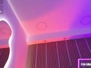 Katyvan  live sex cam