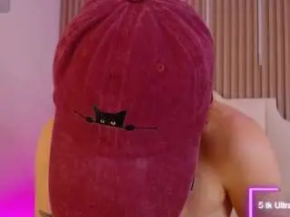 Katyvan  live sex cam