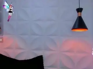 Little-mommy  live sex cam
