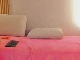 Lua-rosse  live sex cam