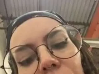 P3achypie  live sex cam