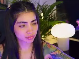 Taniiga  live sex cam