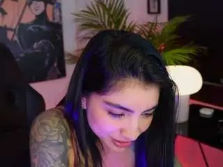 Taniiga  live sex cam