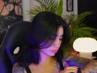 Taniiga  live sex cam