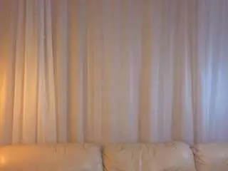 Tinamilger  live sex cam