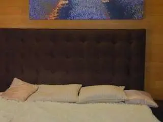 Tinamilger  live sex cam