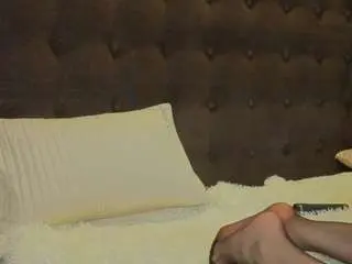 Tinamilger  live sex cam