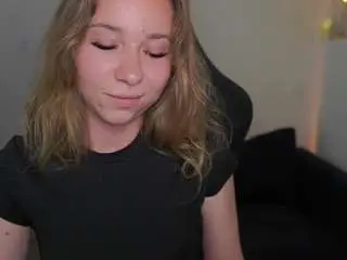 Vivienvance18  live sex cam