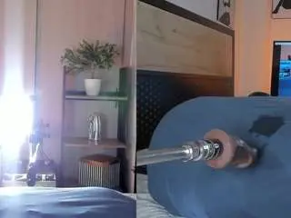 Cinnamonafrodit  live sex cam