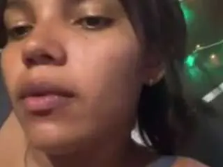 Emiliaharber  live sex cam