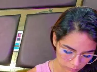 Emilyesposito  live sex cam