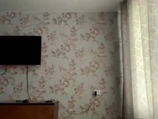 Mozelleswaney  live sex cam