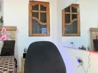 Oriana-hanks  live sex cam