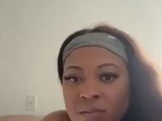 Shelbybabyxo  live sex cam