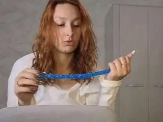 Showgerl  live sex cam