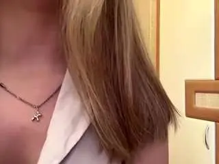 Aliciamagouliotis  live sex cam