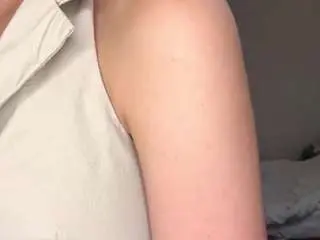 Aliciamagouliotis  live sex cam