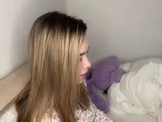 Aliciamagouliotis  live sex cam