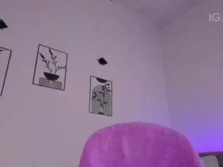 Annie-barozzi  live sex cam