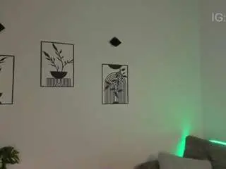 Annie-barozzi  live sex cam