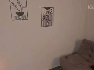 Annie-barozzi  live sex cam