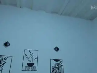Annie-barozzi  live sex cam