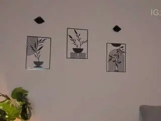 Annie-barozzi  live sex cam