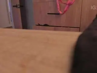 Annie-barozzi  live sex cam