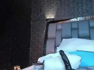 Assia-roos  live sex cam