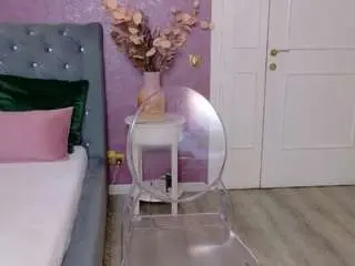 Carlareys  live sex cam