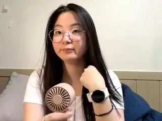 Lerabuster  live sex cam