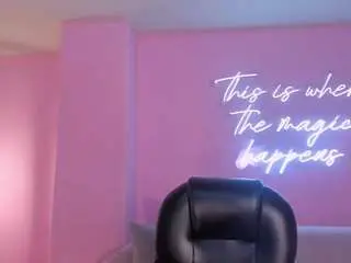 Maddisontaylor  live sex cam