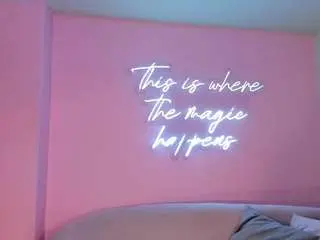 Maddisontaylor  live sex cam
