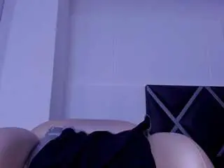 Pitufa-23  live sex cam