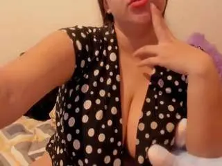 Sandraclarx  live sex cam