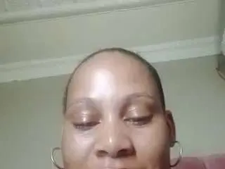Beautycaramelx  live sex cam
