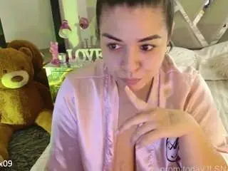 Carolinafox  live sex cam