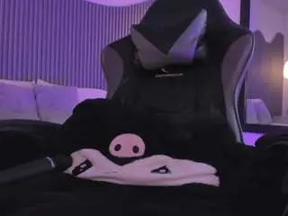Cloe-yeraldy  live sex cam