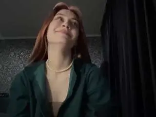 Estherciocca  live sex cam