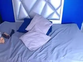 Exotic-karmella  live sex cam