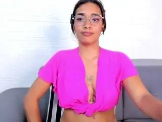 Aria-blom  live sex cam