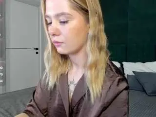 Brenda-hill  live sex cam