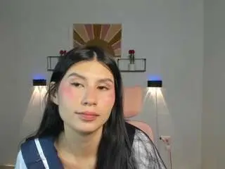 Emily-villamil  live sex cam