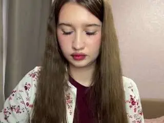 Leticiastetke  live sex cam